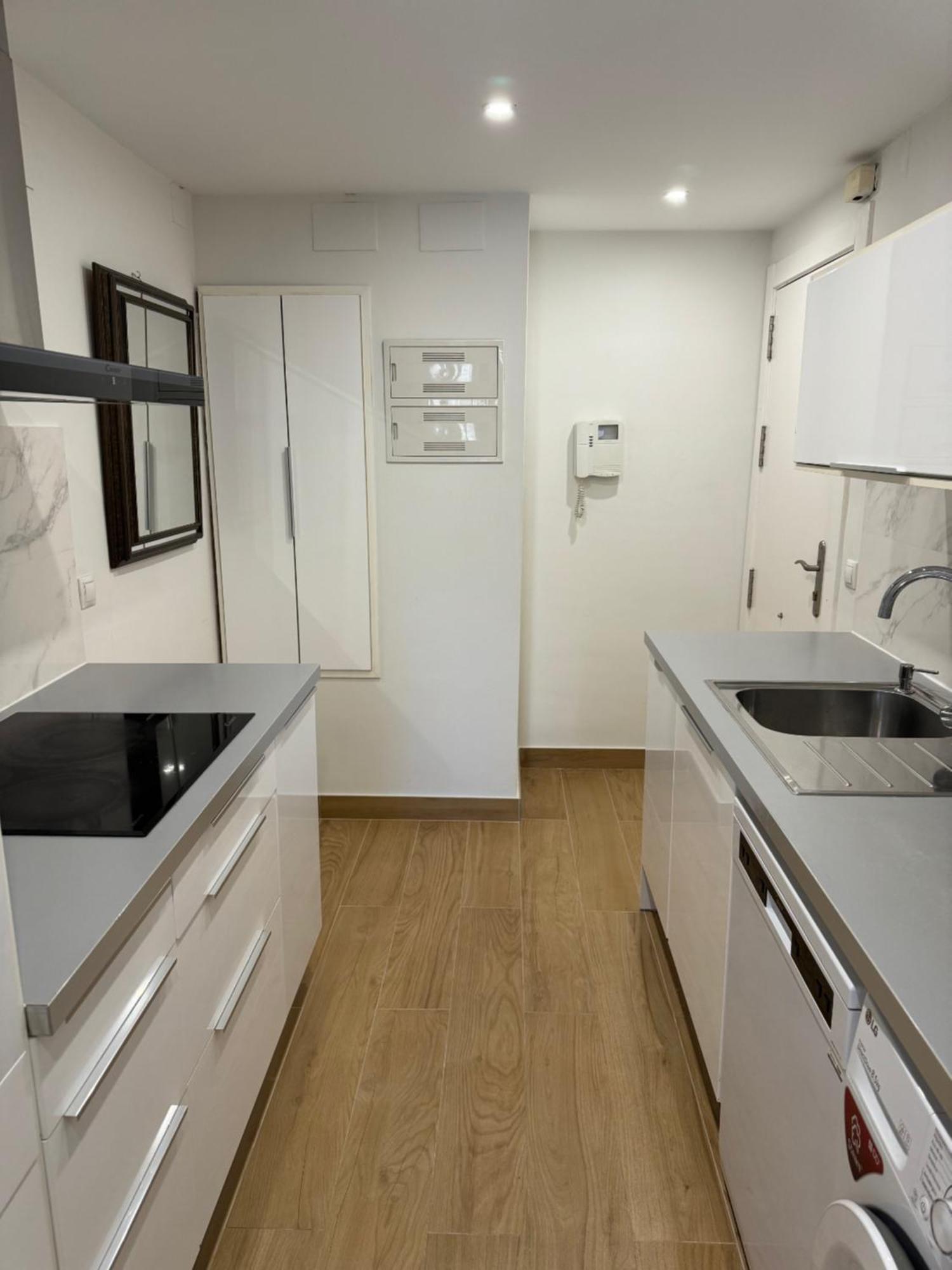 Mediterranean Malagueta Suite Málaga Dış mekan fotoğraf