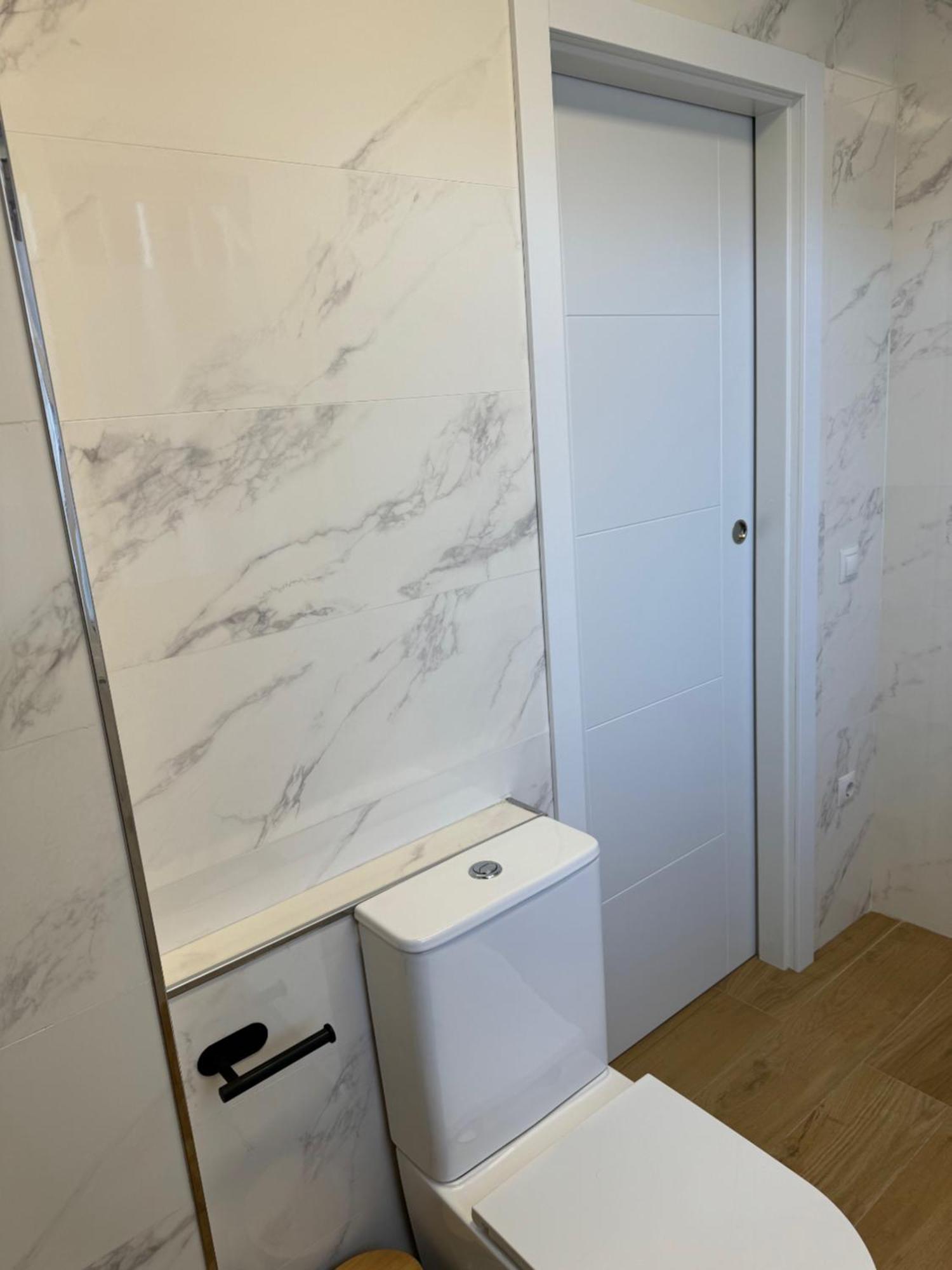 Mediterranean Malagueta Suite Málaga Dış mekan fotoğraf