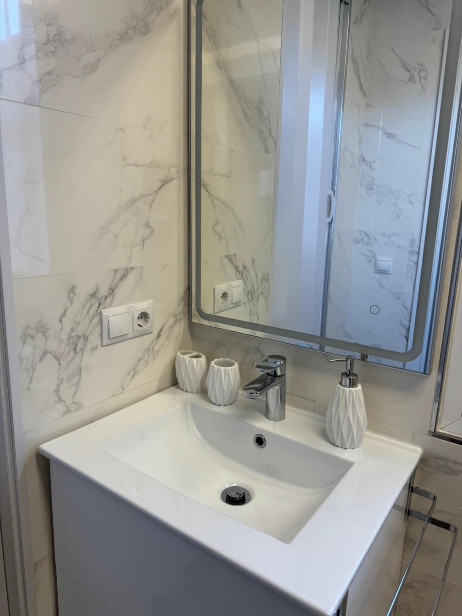 Mediterranean Malagueta Suite Málaga Dış mekan fotoğraf
