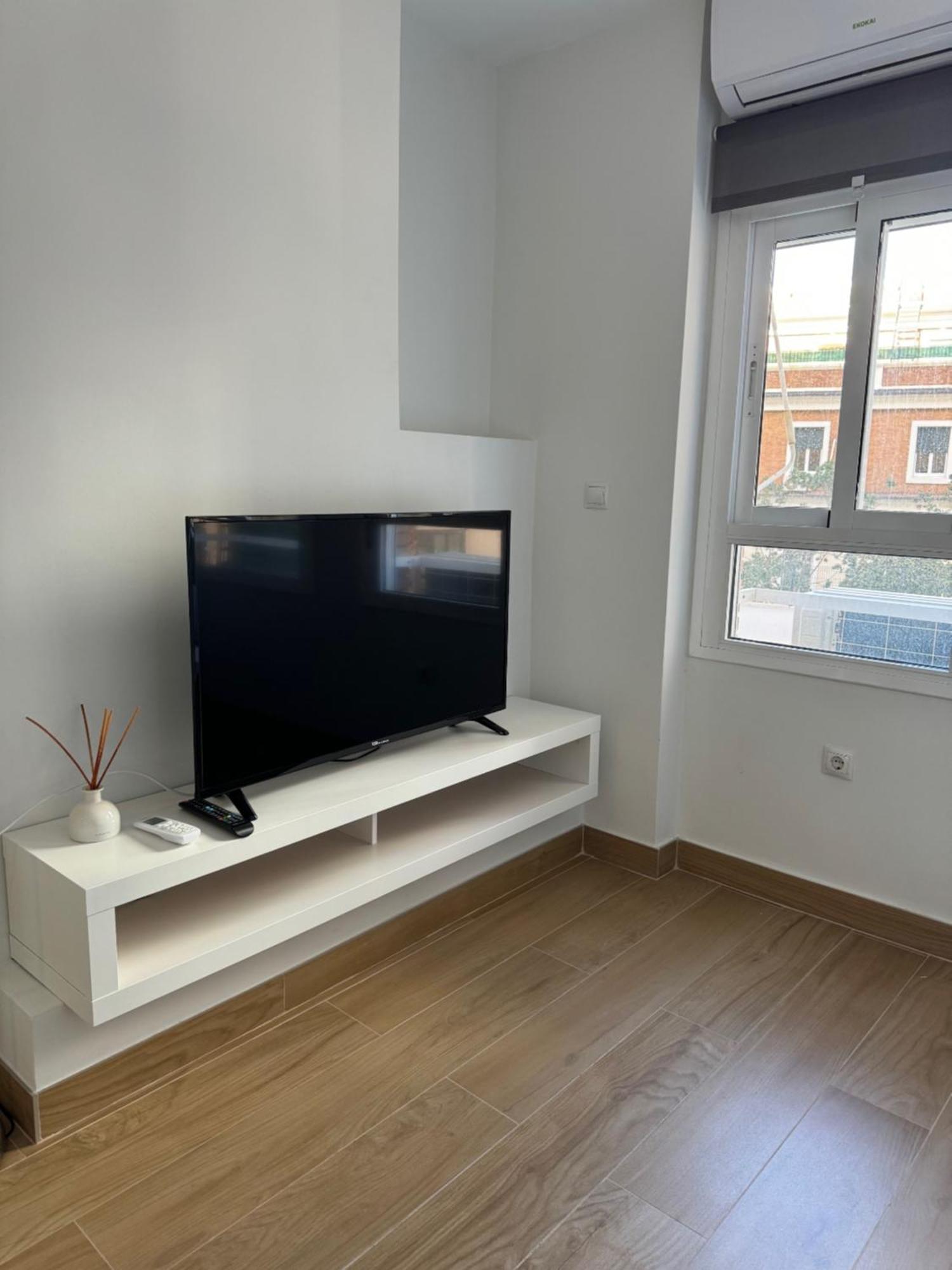 Mediterranean Malagueta Suite Málaga Dış mekan fotoğraf
